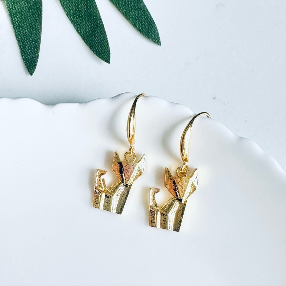 2/$30🌵 Golden Origami Fox Earrings Dangle Woodland Animal Delicate Jewelry NEW